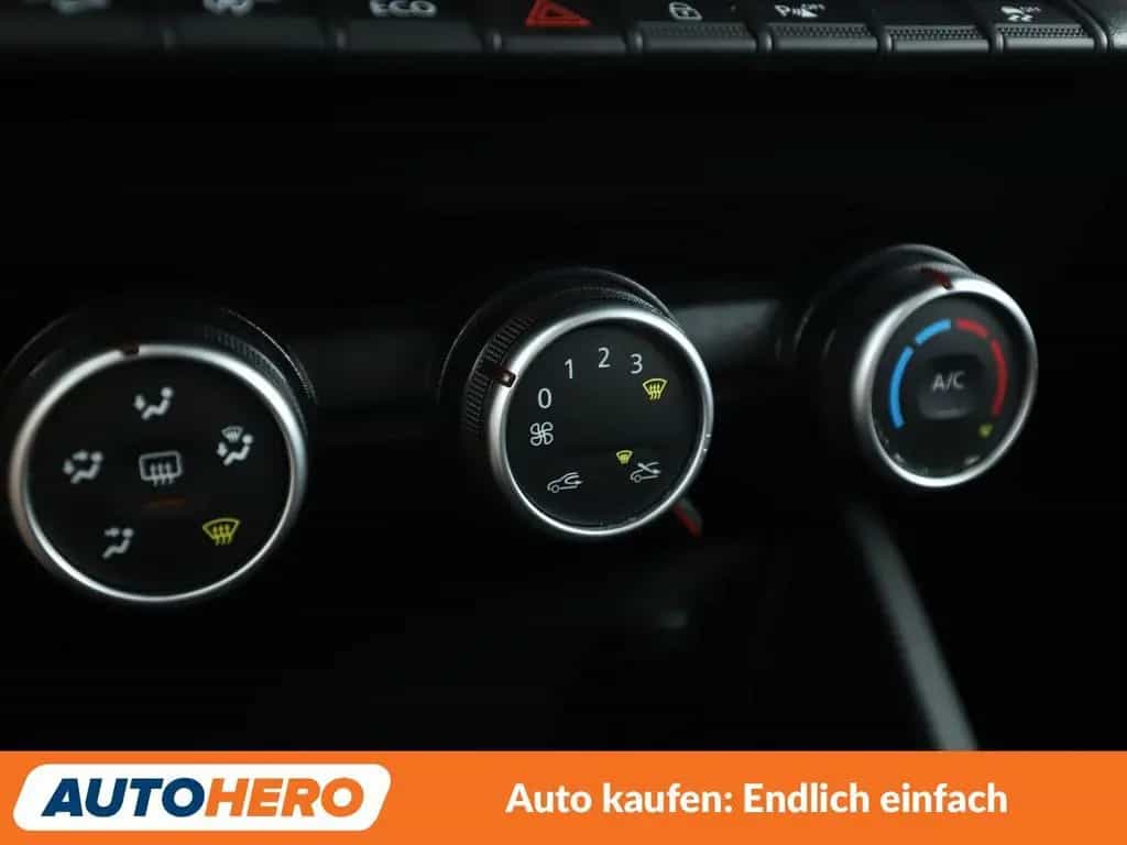Dacia Duster 1.2 TCe Comfort 4x4*NAVI*TEMPO*CAM*PDC* 08/2018-photo-23