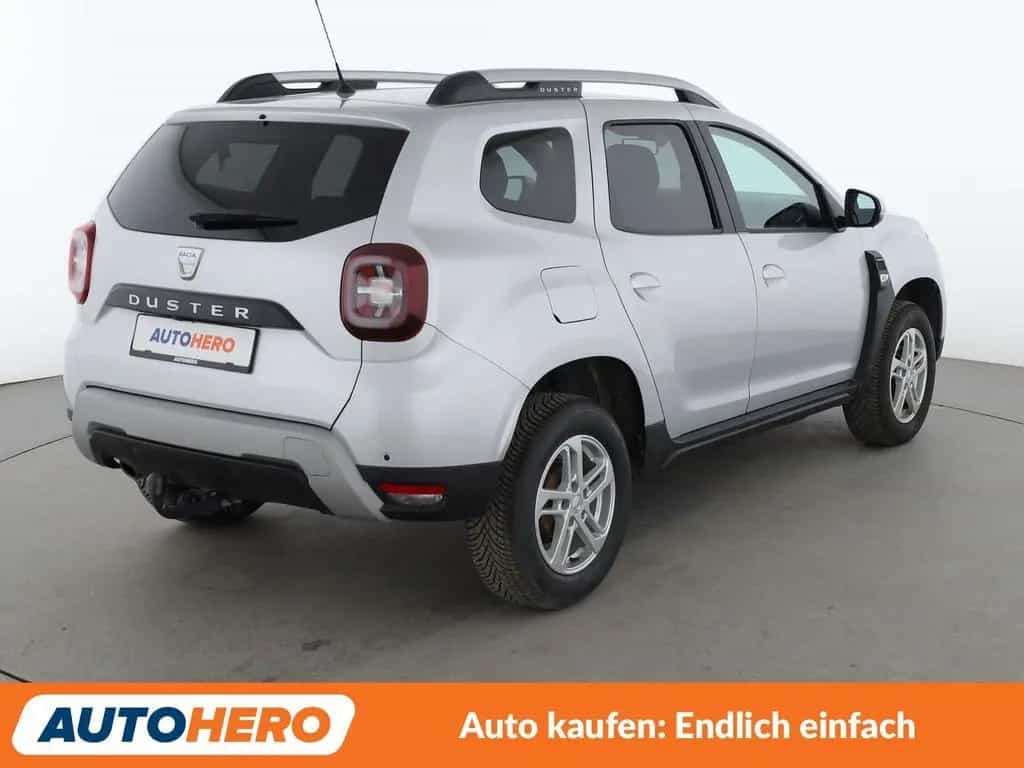 Dacia Duster 1.2 TCe Comfort 4x4*NAVI*TEMPO*CAM*PDC* 08/2018-photo-5