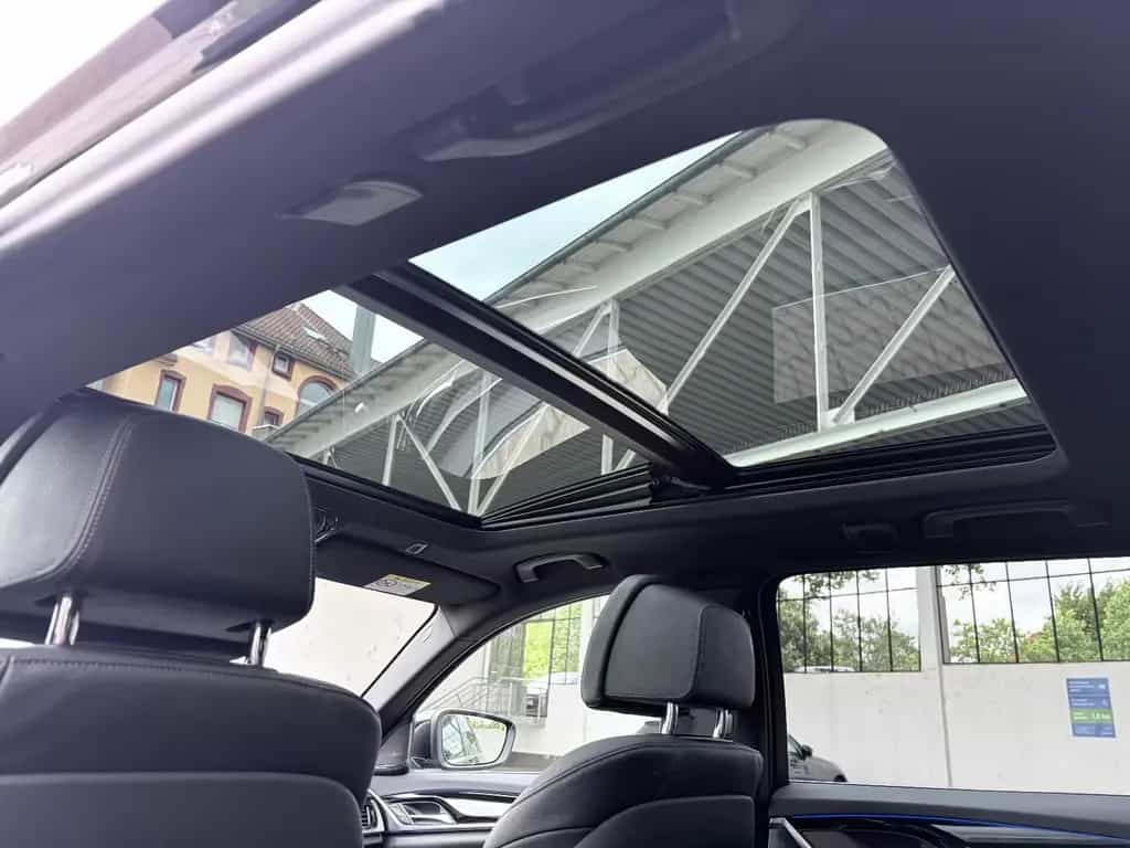 BMW 530 d Aut. PANO/AHK/HUD/STOP&GO/KOMFORTSITZE 02/2021-photo-15