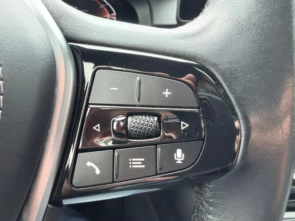 BMW 530 d Aut. PANO/AHK/HUD/STOP&GO/KOMFORTSITZE 02/2021-photo-35