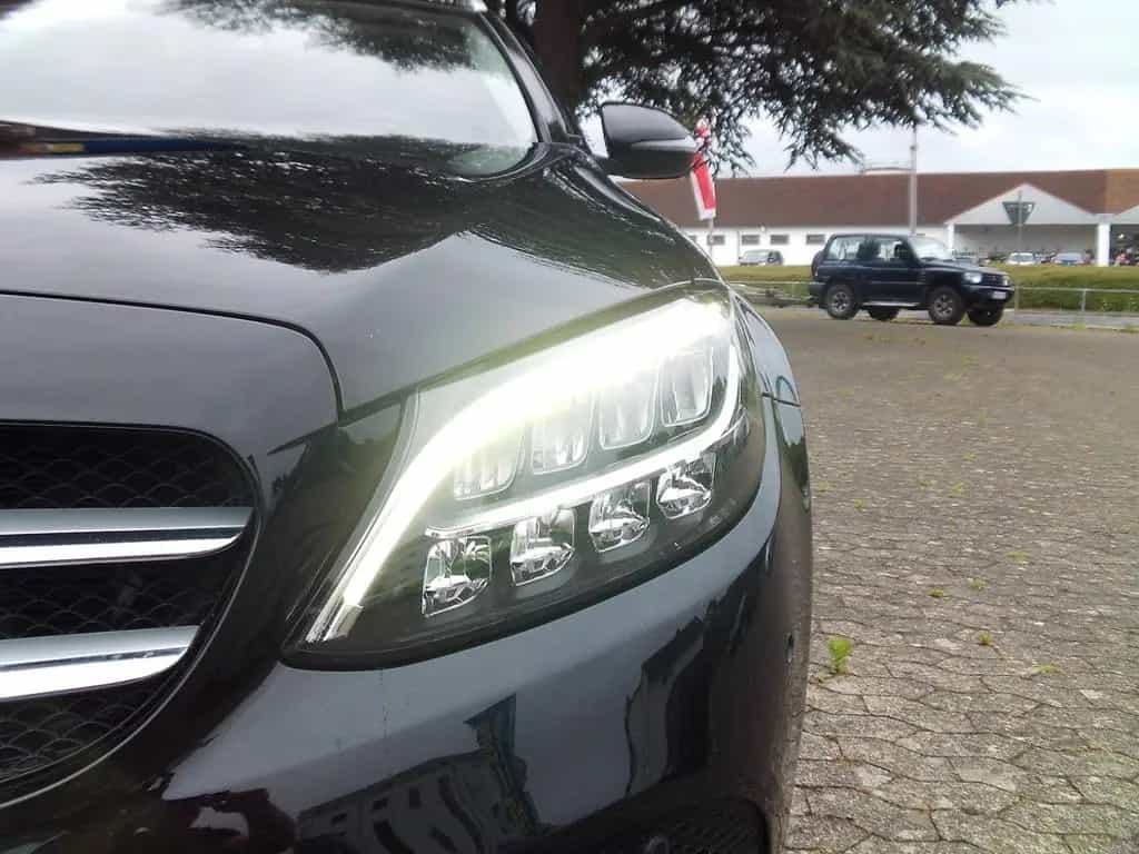 Mercedes-Benz C 180 T 9-G PDC+Kam+Parkassi SHZ El.Sitze Navi 08/2020-photo-4