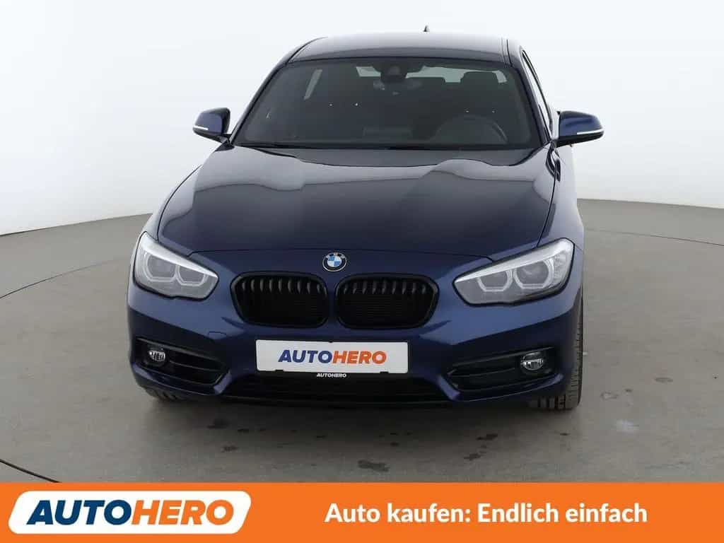 BMW 118 i Edition Sport Line Shadow Aut*NAVI*LED*PDC* 08/2018-photo-8