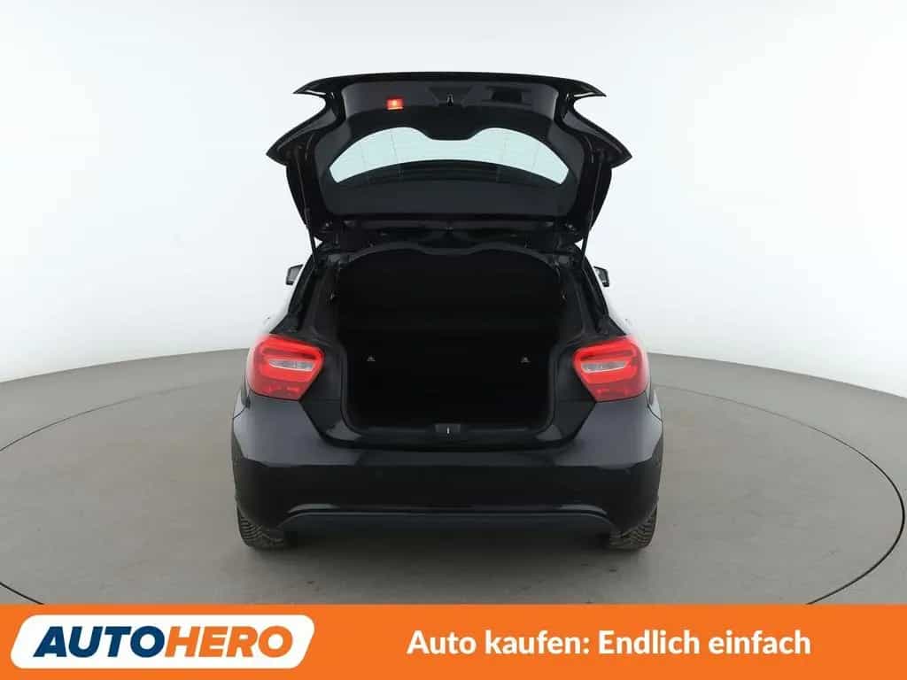 Mercedes-Benz A 180 A-Klasse A 180 BlueEfficiency Style*NAVI*PDC*SHZ 06/2016-photo-16