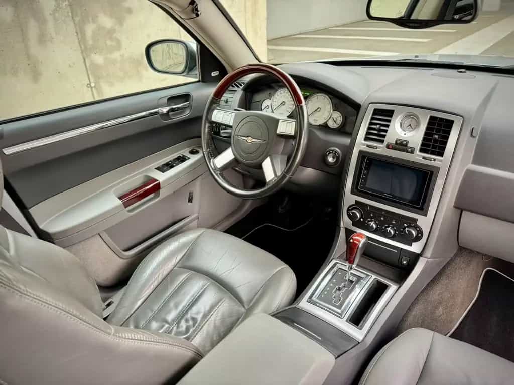 Chrysler 300C Touring 3.5 V6 Autom. 05/2006-photo-11