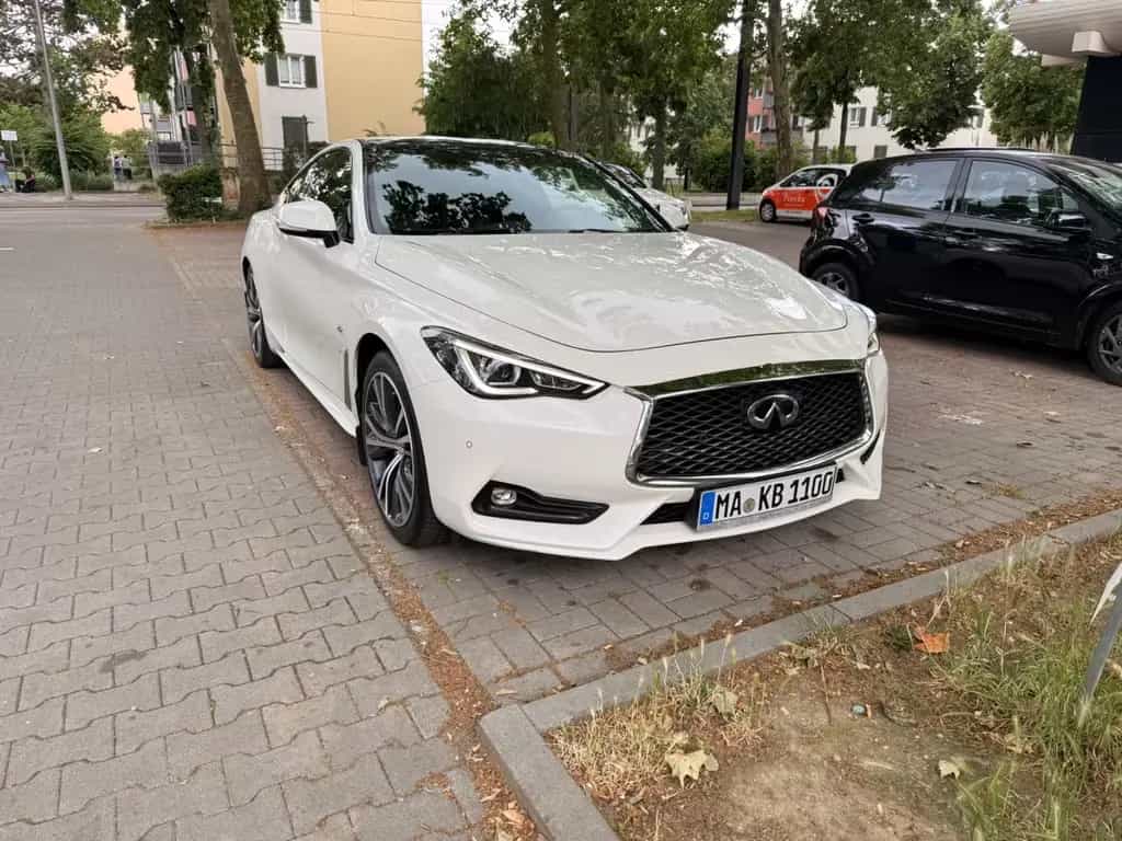 Infiniti Q60 2.0t AT Premium Premium 12/2018-photo-2