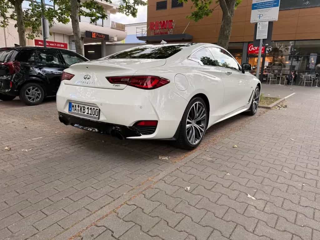 Infiniti Q60 2.0t AT Premium Premium 12/2018-photo-3