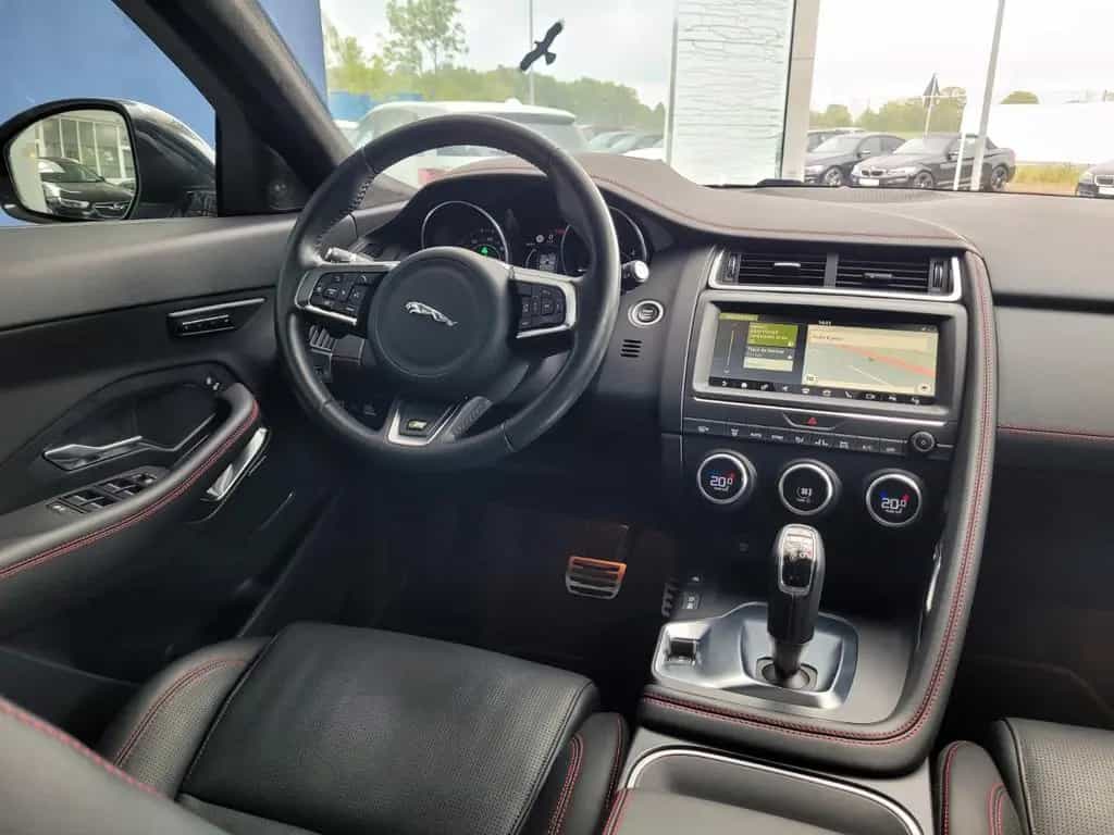 Jaguar E-Pace D180 AWD R-Dynamic/Pano/ACC/Leder/1Hand 03/2018-photo-1