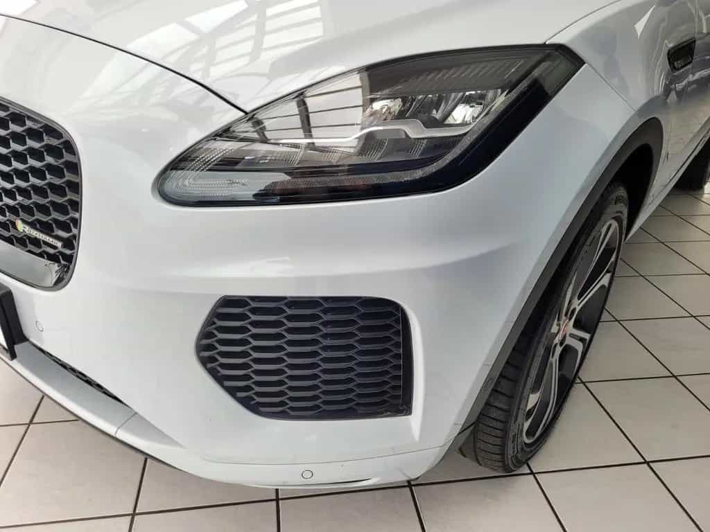 Jaguar E-Pace D180 AWD R-Dynamic/Pano/ACC/Leder/1Hand 03/2018-photo-8