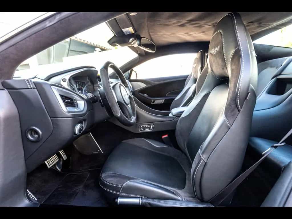 Aston Martin Vanquish II COUPE 6.0 V12°SKYFALL SILVER°CARBON 12/2013-photo-10