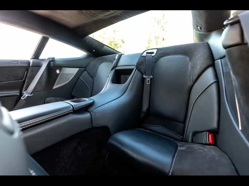 Aston Martin Vanquish II COUPE 6.0 V12°SKYFALL SILVER°CARBON 12/2013-photo-13