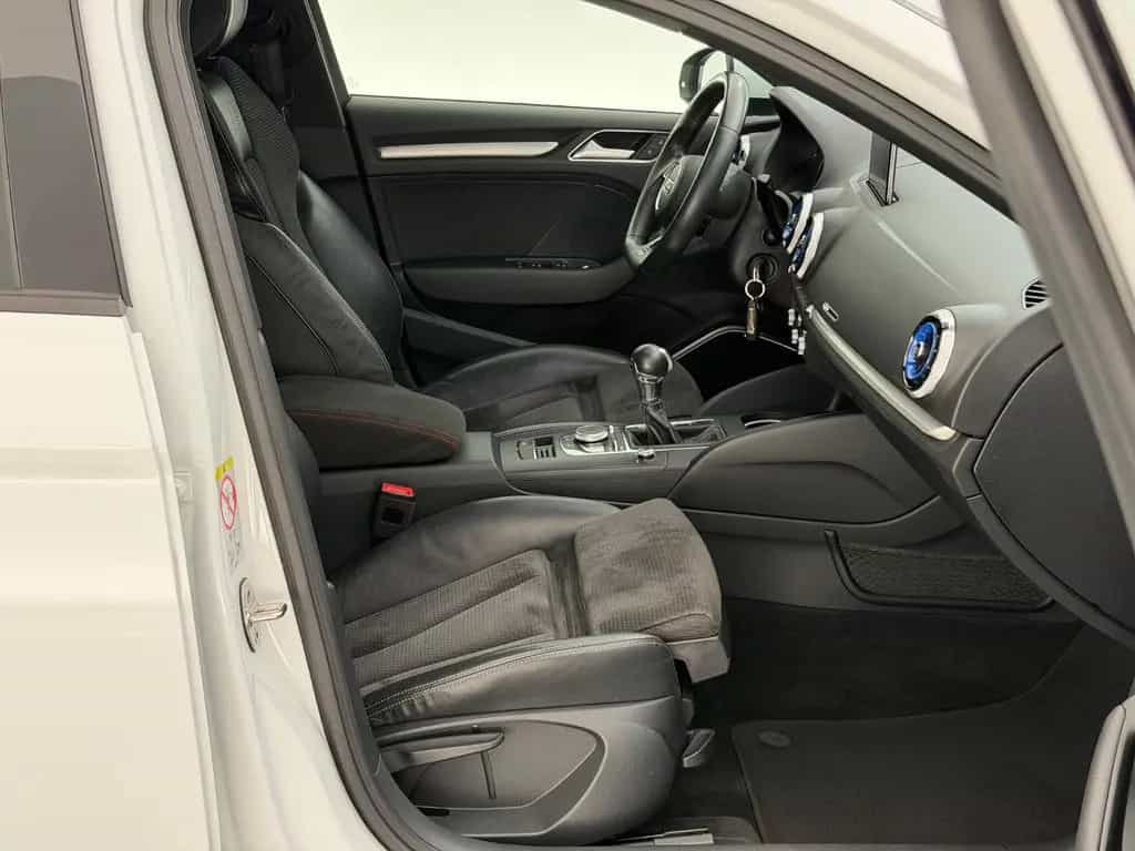Audi A3 1.5 TFSI Lim.*S LINE*XENON-B&O-TEMPO-SHZ-MMI 02/2018-photo-19