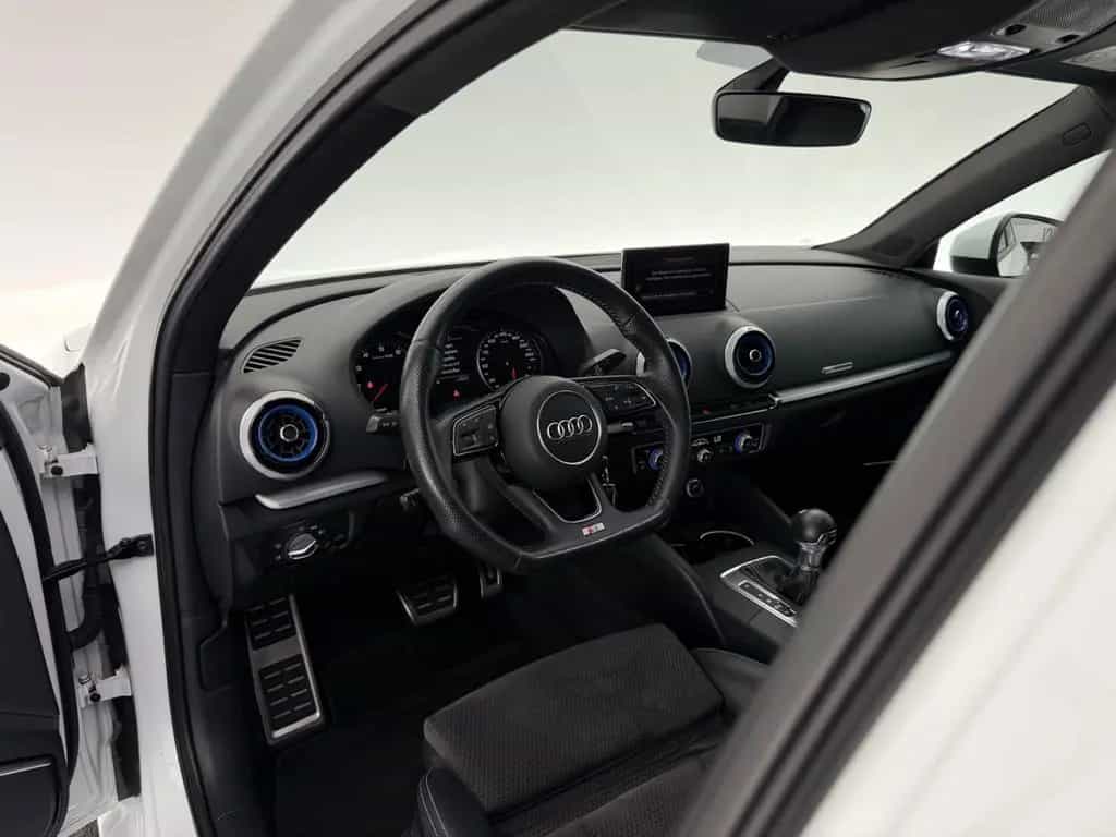 Audi A3 1.5 TFSI Lim.*S LINE*XENON-B&O-TEMPO-SHZ-MMI 02/2018-photo-27