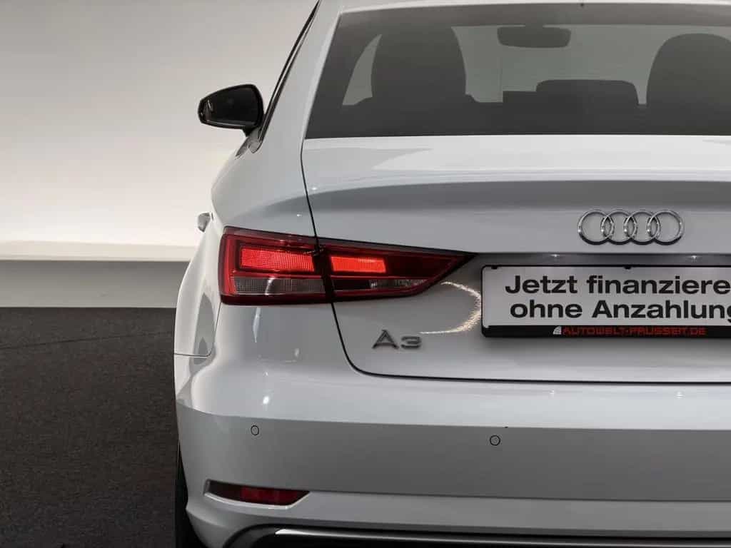 Audi A3 1.5 TFSI Lim.*S LINE*XENON-B&O-TEMPO-SHZ-MMI 02/2018-photo-8
