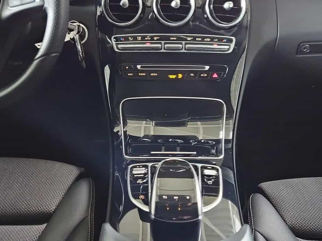 Mercedes-Benz C 180 Avantgarde NAV TEMP PARKLENK AHK LED SITZH 07/2017-photo-10