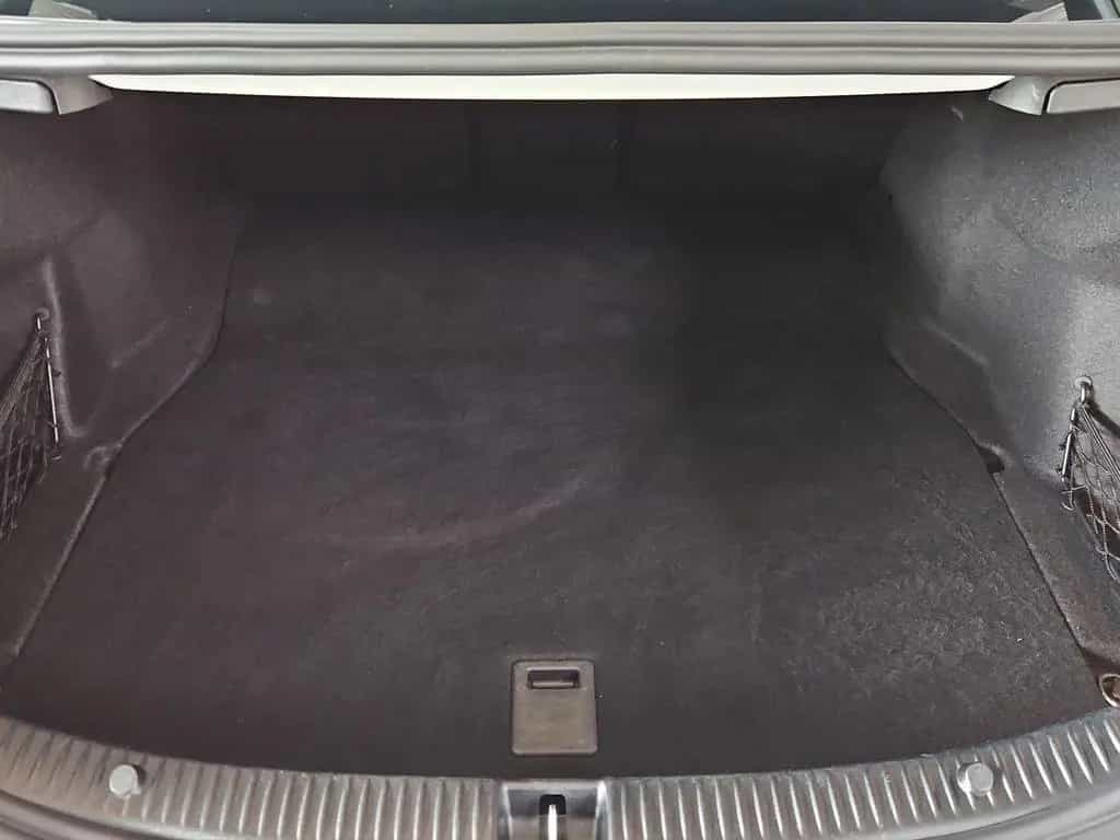 Mercedes-Benz C 180 Avantgarde NAV TEMP PARKLENK AHK LED SITZH 07/2017-photo-15