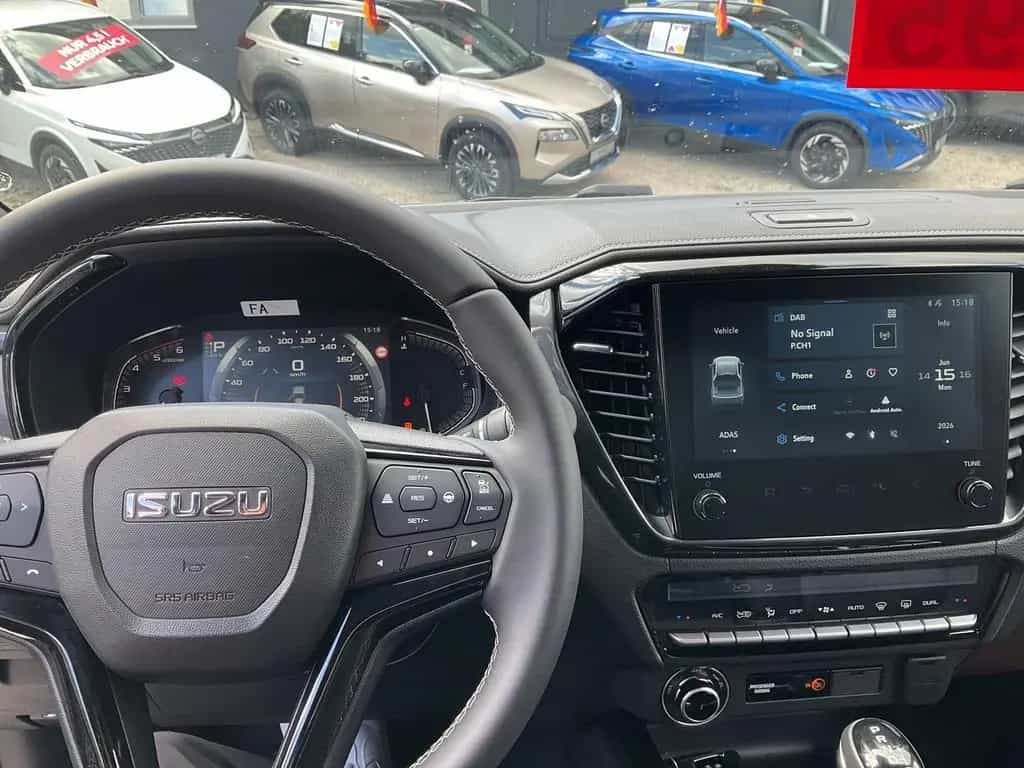 Isuzu D-Max Space Cab 1,9l 4x4 163PS AT - V-Cross null-photo-10