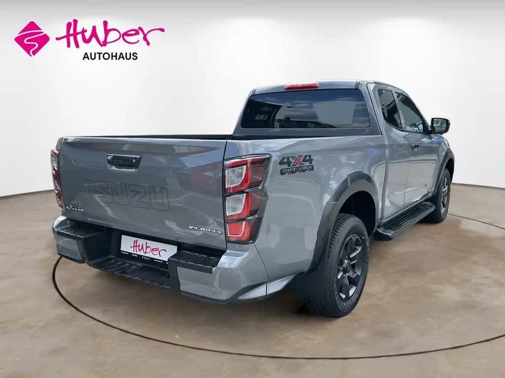Isuzu D-Max Space Cab 1,9l 4x4 163PS AT - V-Cross null-photo-5