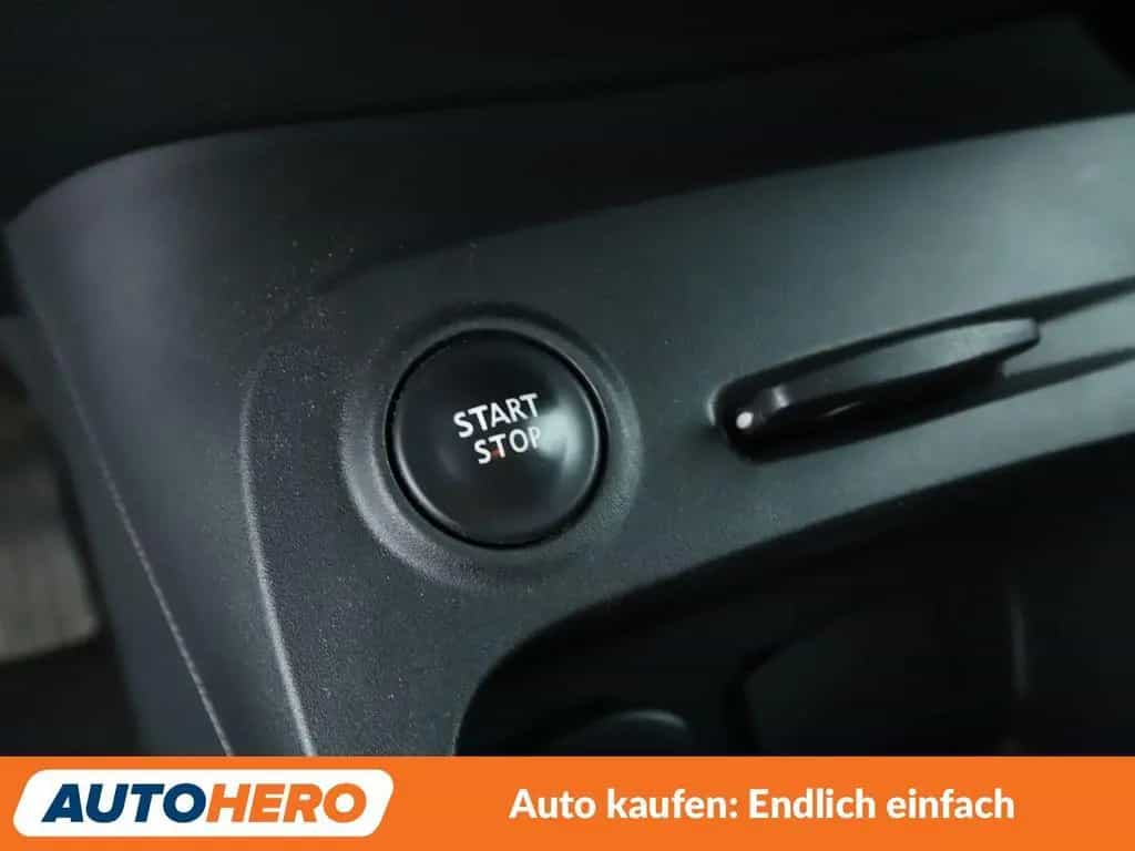 Renault Captur 1.2 TCe Limited *TEMPO*PDC*SHZ* 10/2016-photo-23