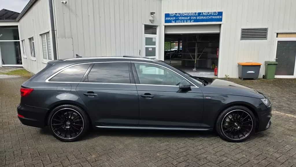 Audi A4 -2.0TDI-S-LINE-4X4-AHK+PANOR+LEDER+KAM+NAV+LED 02/2016-photo-18