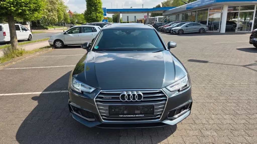 Audi A4 -2.0TDI-S-LINE-4X4-AHK+PANOR+LEDER+KAM+NAV+LED 02/2016-photo-2