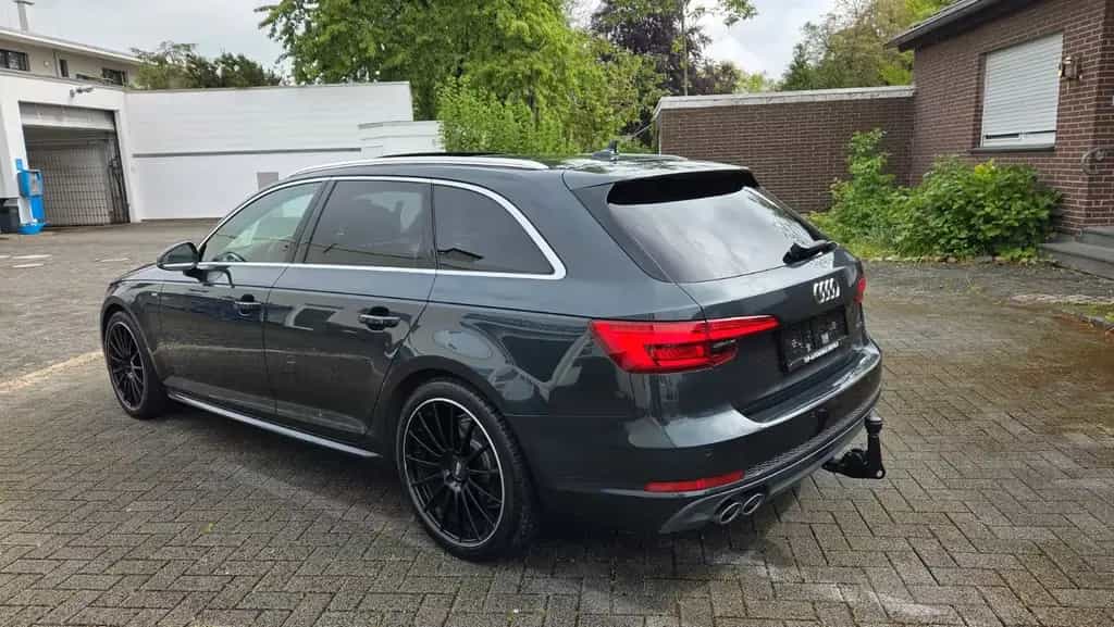 Audi A4 -2.0TDI-S-LINE-4X4-AHK+PANOR+LEDER+KAM+NAV+LED 02/2016-photo-21
