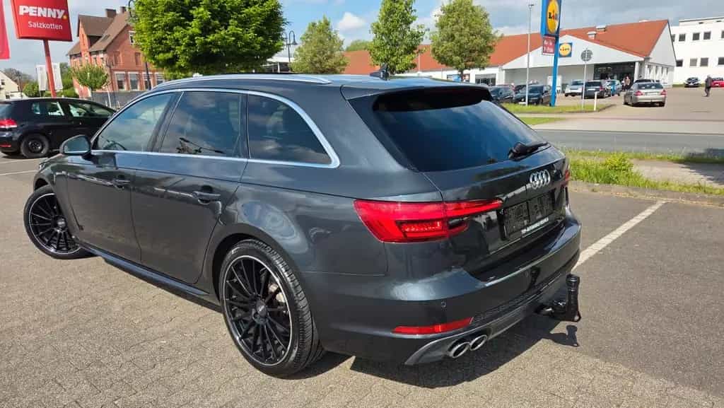 Audi A4 -2.0TDI-S-LINE-4X4-AHK+PANOR+LEDER+KAM+NAV+LED 02/2016-photo-3