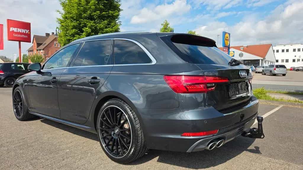 Audi A4 -2.0TDI-S-LINE-4X4-AHK+PANOR+LEDER+KAM+NAV+LED 02/2016-photo-6