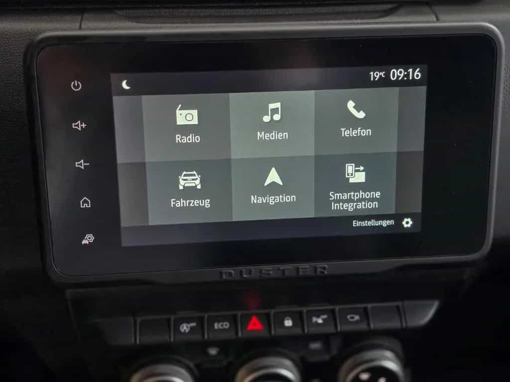 Dacia Duster II Extreme 150PS SHZ 360-Kamera AHK Navi 06/2023-photo-11