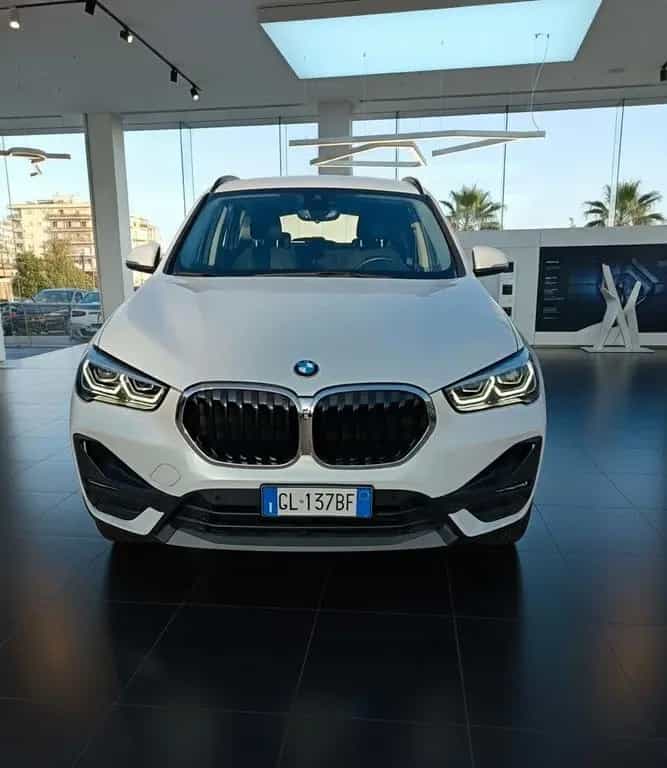 BMW X1 Bmw X1 sDrive18d Business Advantage 05/2021-photo-4