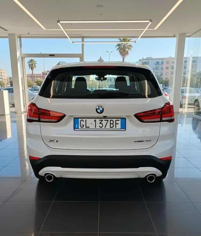 BMW X1 Bmw X1 sDrive18d Business Advantage 05/2021-photo-5