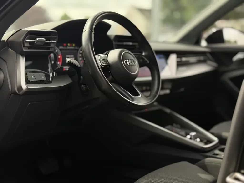 Audi A3 35 TDI S-Line / Kamera / Gewindefahrwerk 12/2020-photo-14