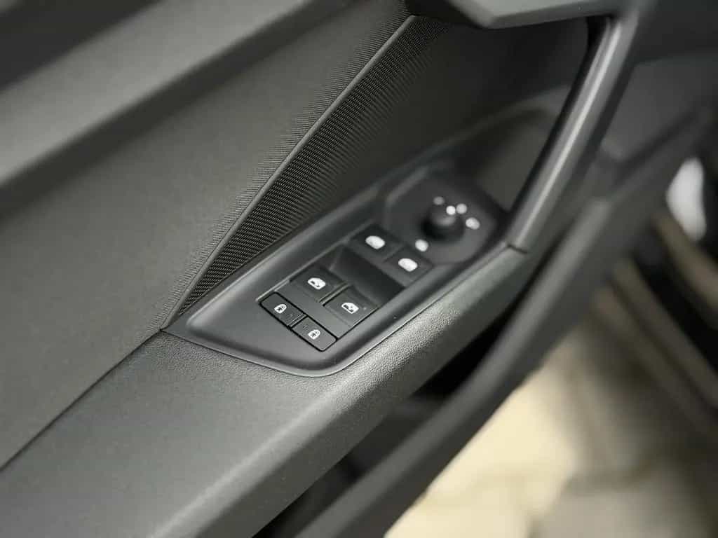 Audi A3 35 TDI S-Line / Kamera / Gewindefahrwerk 12/2020-photo-15