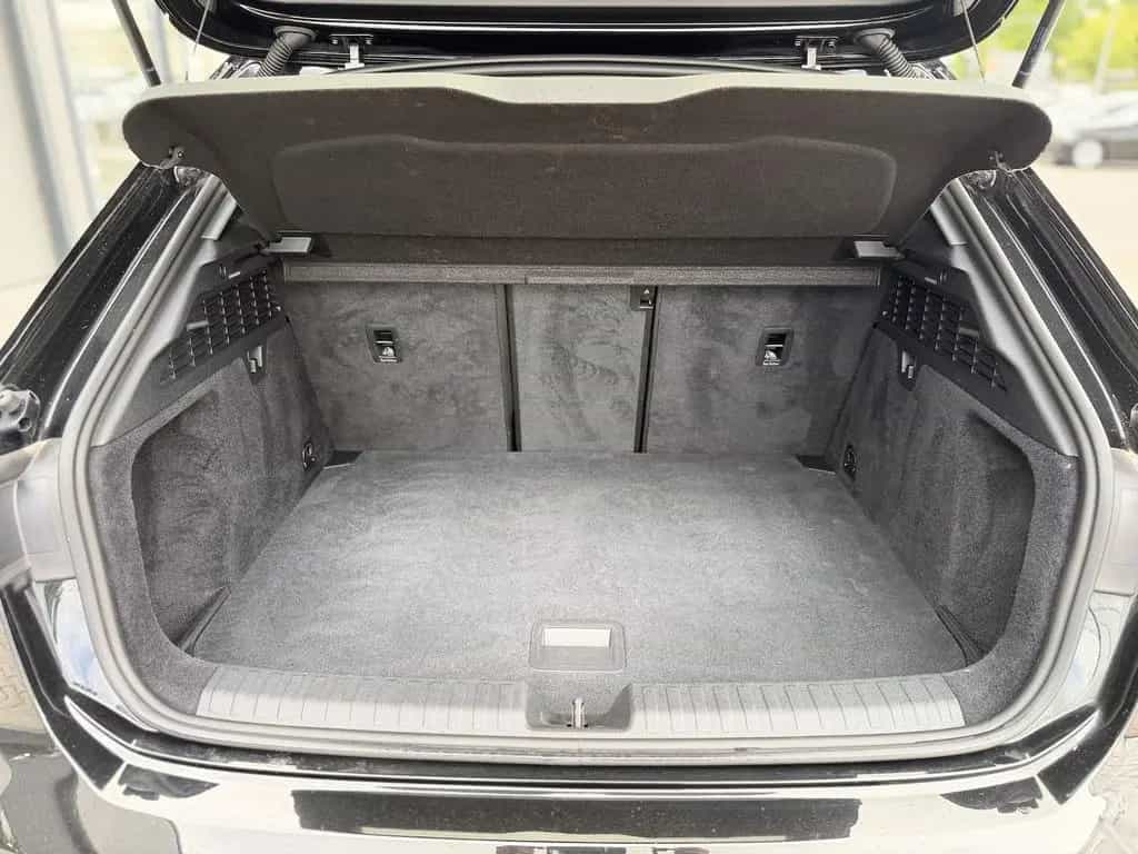Audi A3 35 TDI S-Line / Kamera / Gewindefahrwerk 12/2020-photo-20