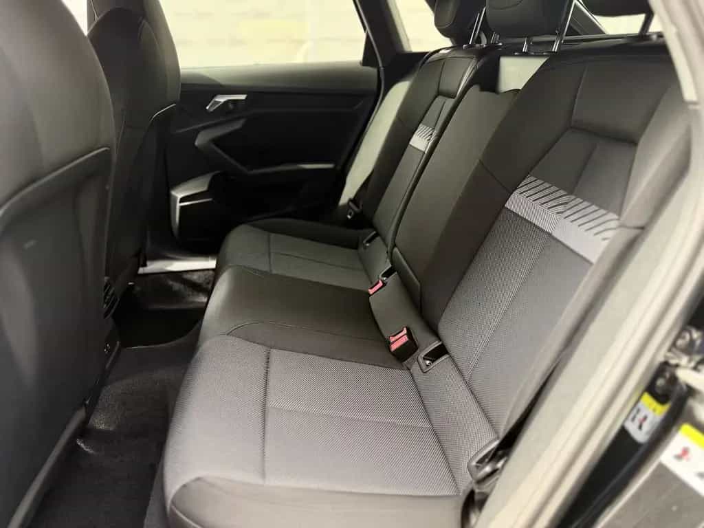 Audi A3 35 TDI S-Line / Kamera / Gewindefahrwerk 12/2020-photo-21