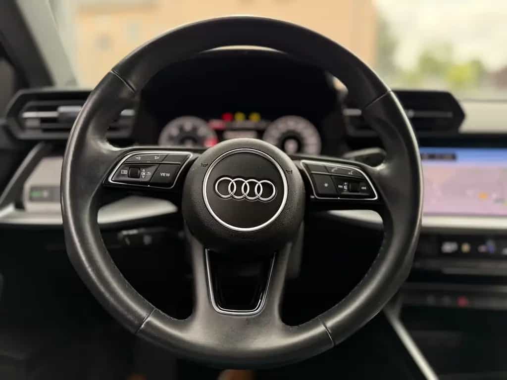 Audi A3 35 TDI S-Line / Kamera / Gewindefahrwerk 12/2020-photo-22
