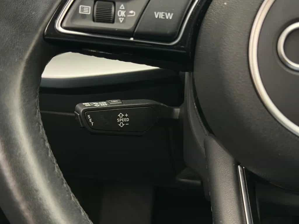 Audi A3 35 TDI S-Line / Kamera / Gewindefahrwerk 12/2020-photo-24