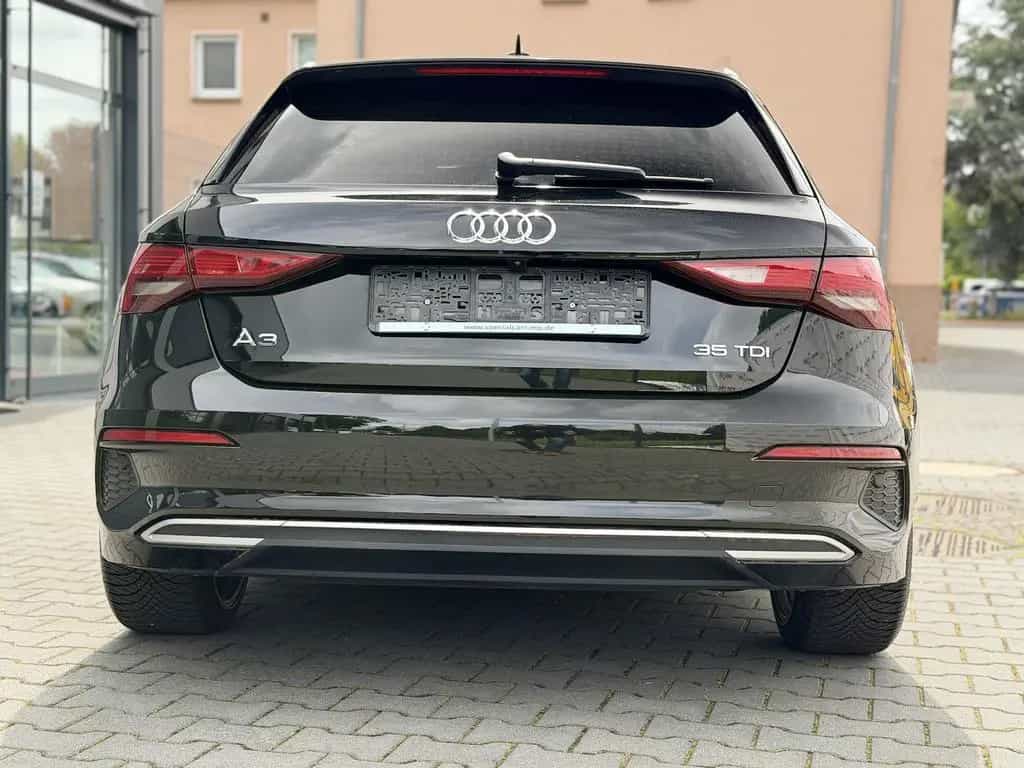 Audi A3 35 TDI S-Line / Kamera / Gewindefahrwerk 12/2020-photo-8