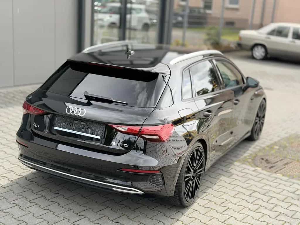 Audi A3 35 TDI S-Line / Kamera / Gewindefahrwerk 12/2020-photo-9