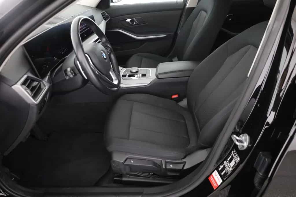BMW 318 i Touring LED Navi Kamera el. Heckklappe DAB 03/2023-photo-22