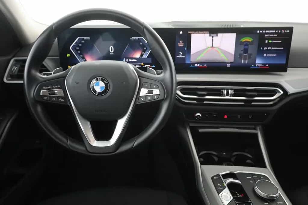 BMW 318 i Touring LED Navi Kamera el. Heckklappe DAB 03/2023-photo-9