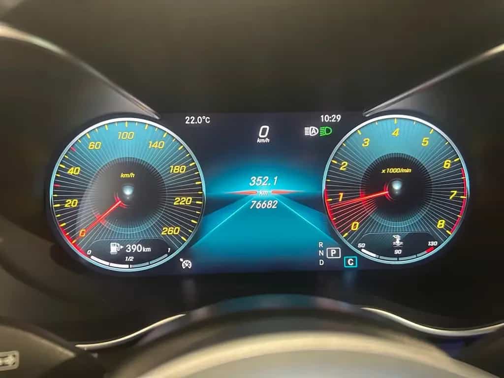 Mercedes-Benz C 300 C300 T AMG Aut. BEAM PANO KAM WIDE NAV SHZ 08/2018-photo-11