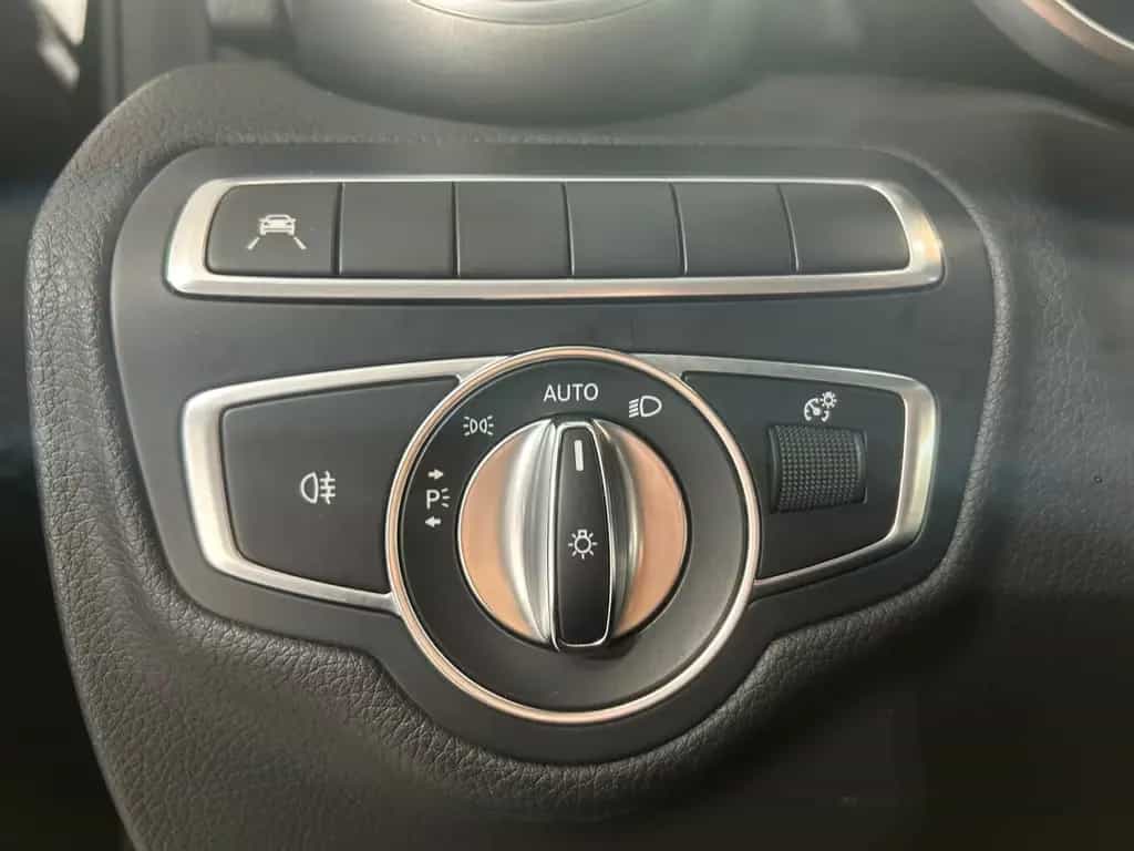 Mercedes-Benz C 300 C300 T AMG Aut. BEAM PANO KAM WIDE NAV SHZ 08/2018-photo-16