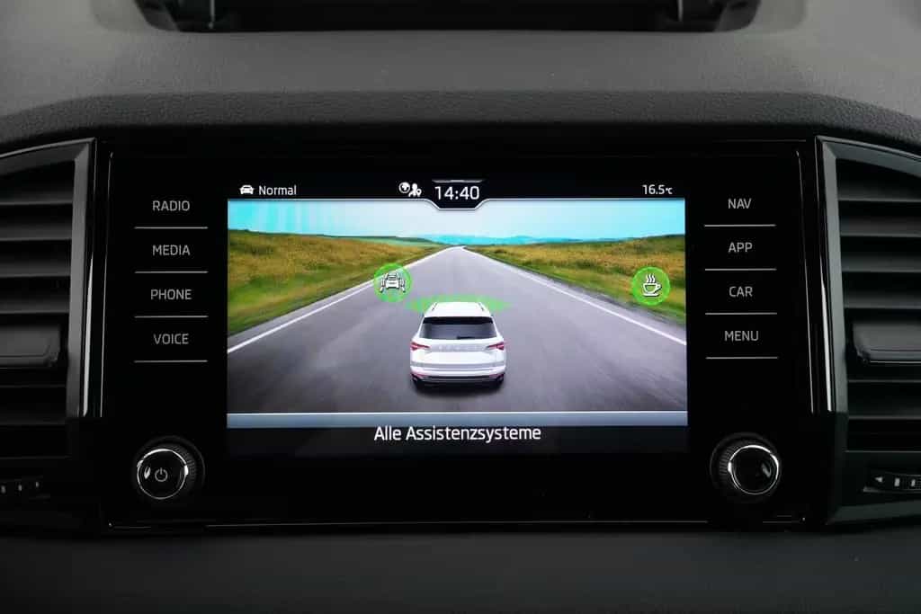 Skoda Karoq SPORTLINE 2.0TSI DSG 4X4 ANHÄNGERKUPPLUNG 06/2022-photo-24