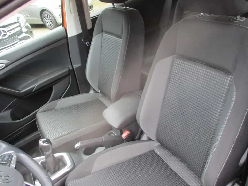 Volkswagen T-Cross 1.0 Active NAVI TEMP ALU KAMERA SITZH 08/2021-photo-10