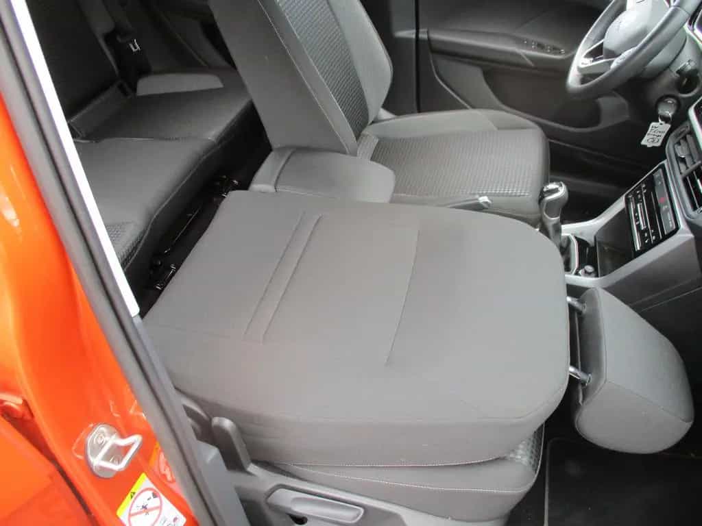Volkswagen T-Cross 1.0 Active NAVI TEMP ALU KAMERA SITZH 08/2021-photo-12