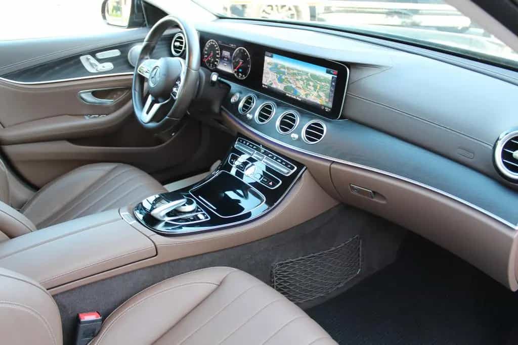 Mercedes-Benz E 300 DE AMG-LINE+360°CAM+HUD+BURMESTER+VIRTUAL 10/2019-photo-14