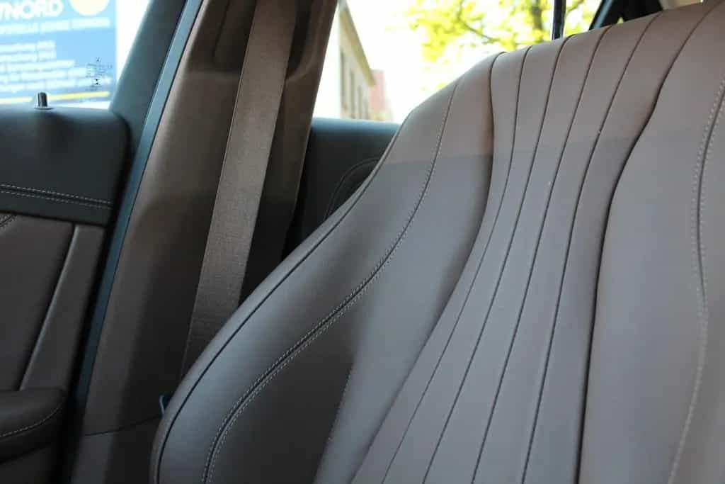 Mercedes-Benz E 300 DE AMG-LINE+360°CAM+HUD+BURMESTER+VIRTUAL 10/2019-photo-23
