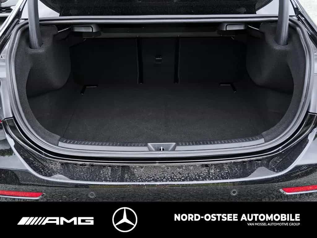 Mercedes-Benz A 200 LIMO AMG KAMERA PANO ADVANCED MBUX NIGHT 03/2025-photo-14