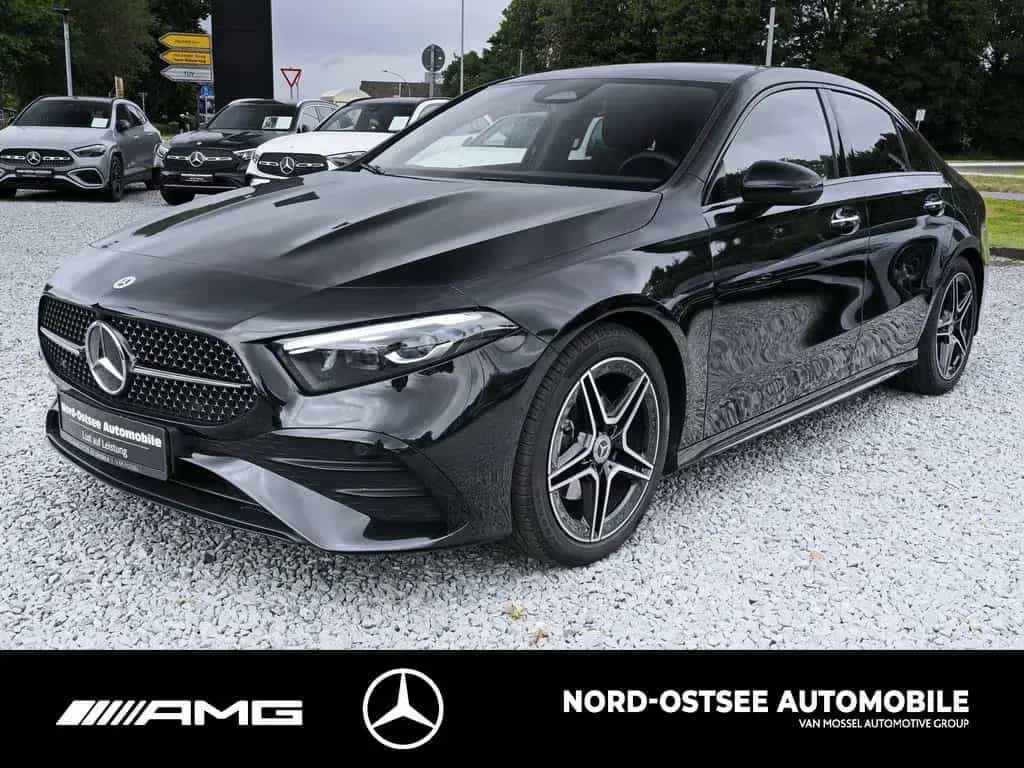 Mercedes-Benz A 200 LIMO AMG KAMERA PANO ADVANCED MBUX NIGHT 03/2025-photo-5