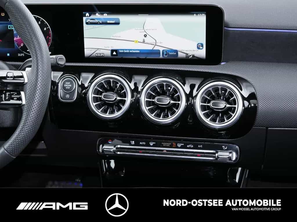 Mercedes-Benz A 200 LIMO AMG KAMERA PANO ADVANCED MBUX NIGHT 03/2025-photo-9